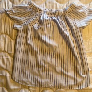 New Directions off the shoulder Tunic